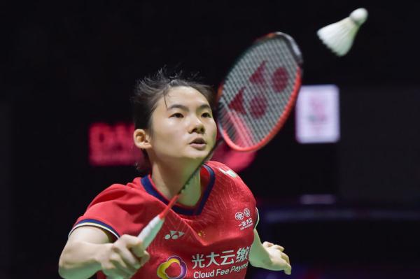 些措手不及 些措手不及