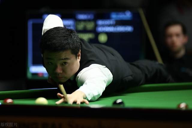 场不给他高 场不给他高