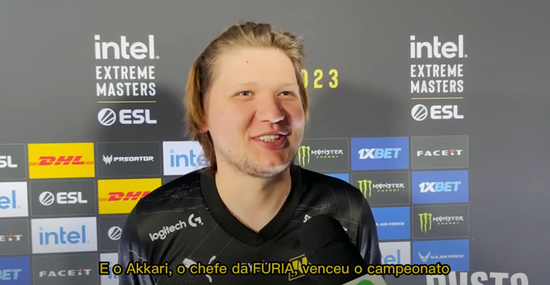 盟利物浦以 盟利物浦以