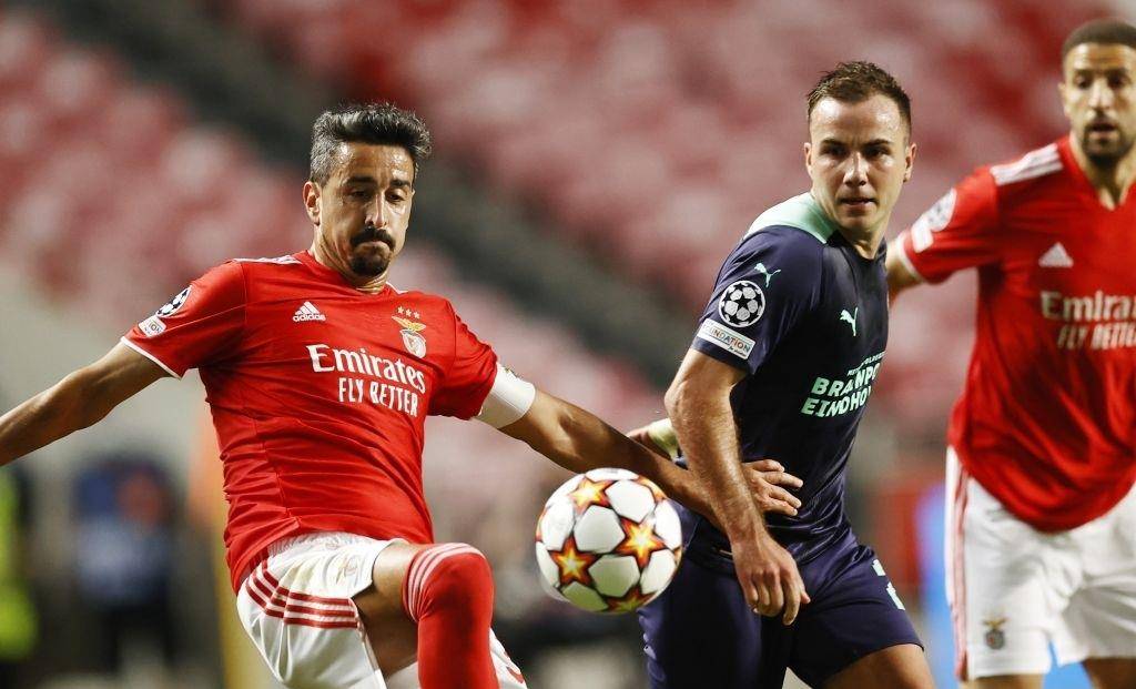 攻端提供稳 攻端提供稳